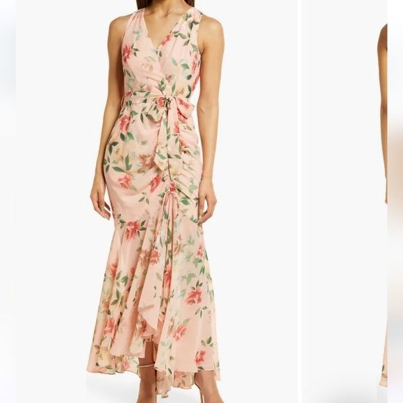 Eliza J Dresses & Skirts - Eliza J Floral Gathered Dress Blush Sz 6